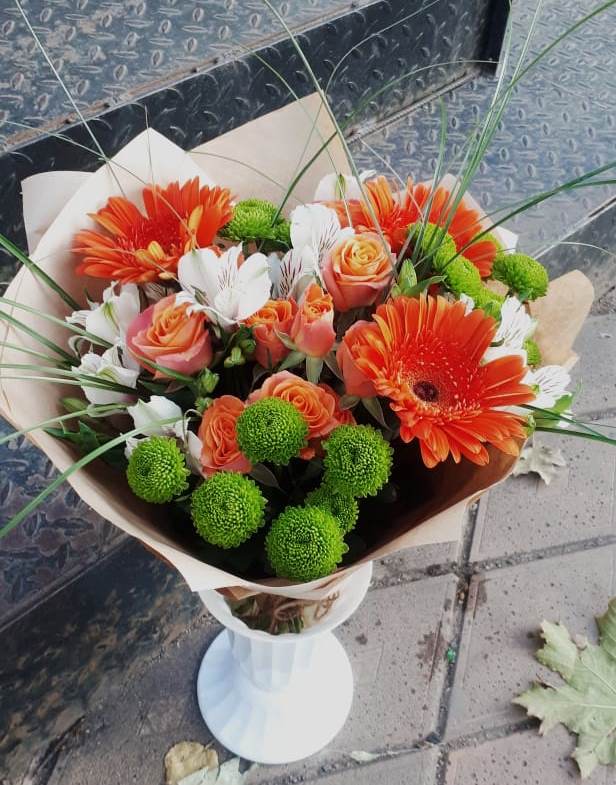 Букет цветов из: Герберы, Хризантемы, Альстромерии и Розы в Вырубово