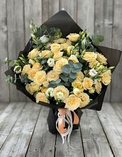 Букет цветов из:  Розы и Лизиантусы #REPLACE_PRED# Вырубово