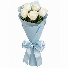 Букет 5 Белых роз Проуд в Вырубово