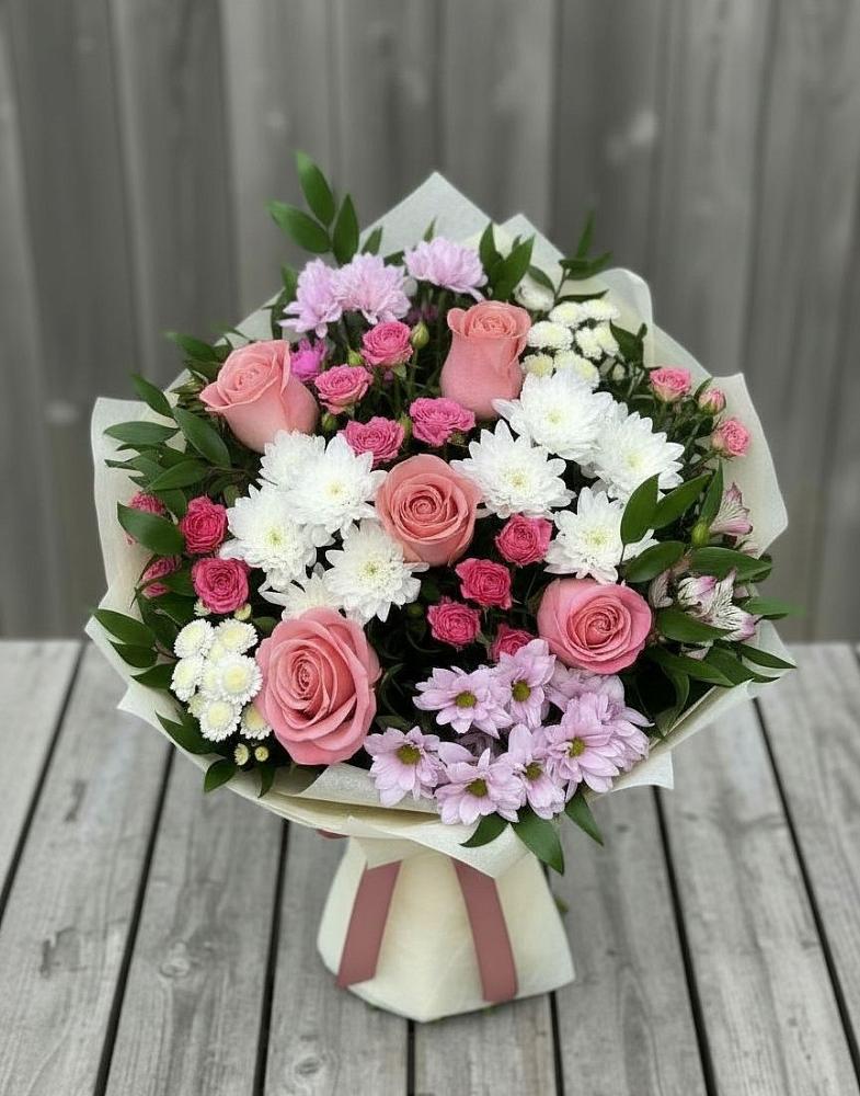 Букет цветов из: Альстромерии, Гвоздики, Розы и Хризантемы в Вырубово
