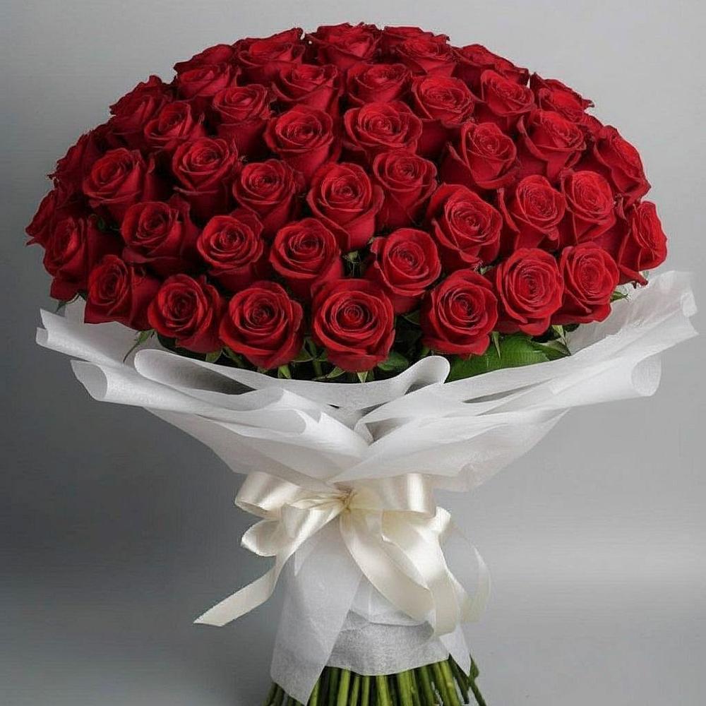 Букет 101 Красная роза Блэк Мэджик в Вырубово