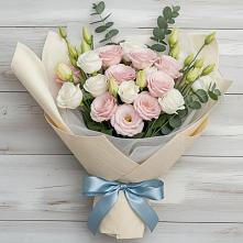 Букет цветов из:  Лизиантусы в Вырубово