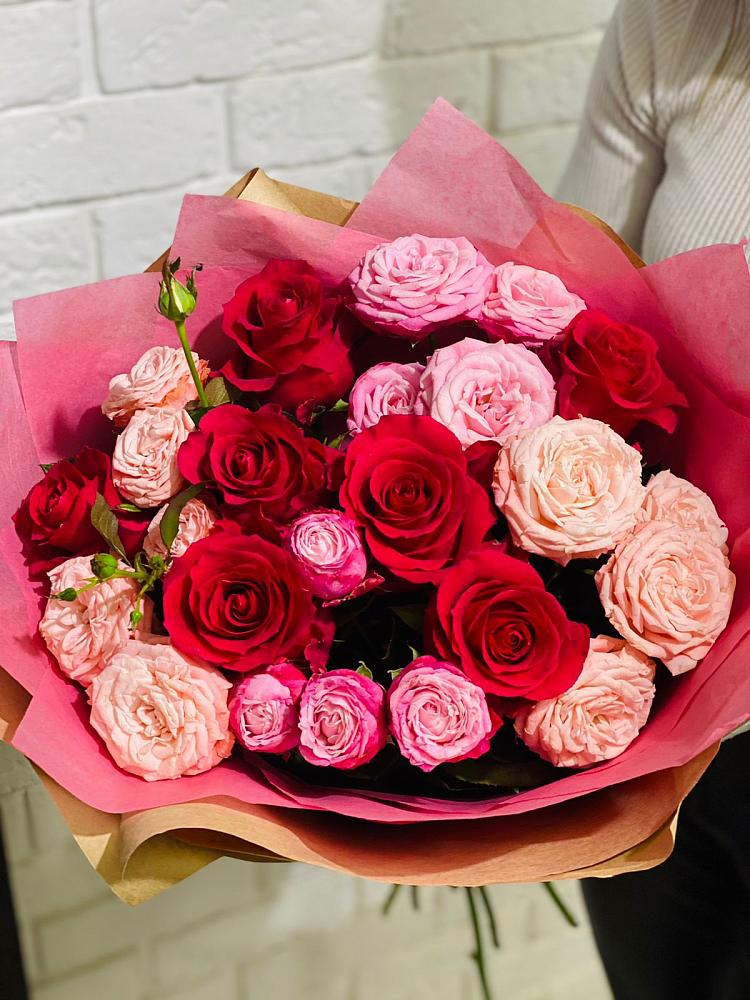 Букет цветов из: Розы в Вырубово