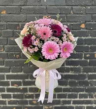 Букет цветов из:  Герберы и Хризантемы #REPLACE_PRED# Вырубово