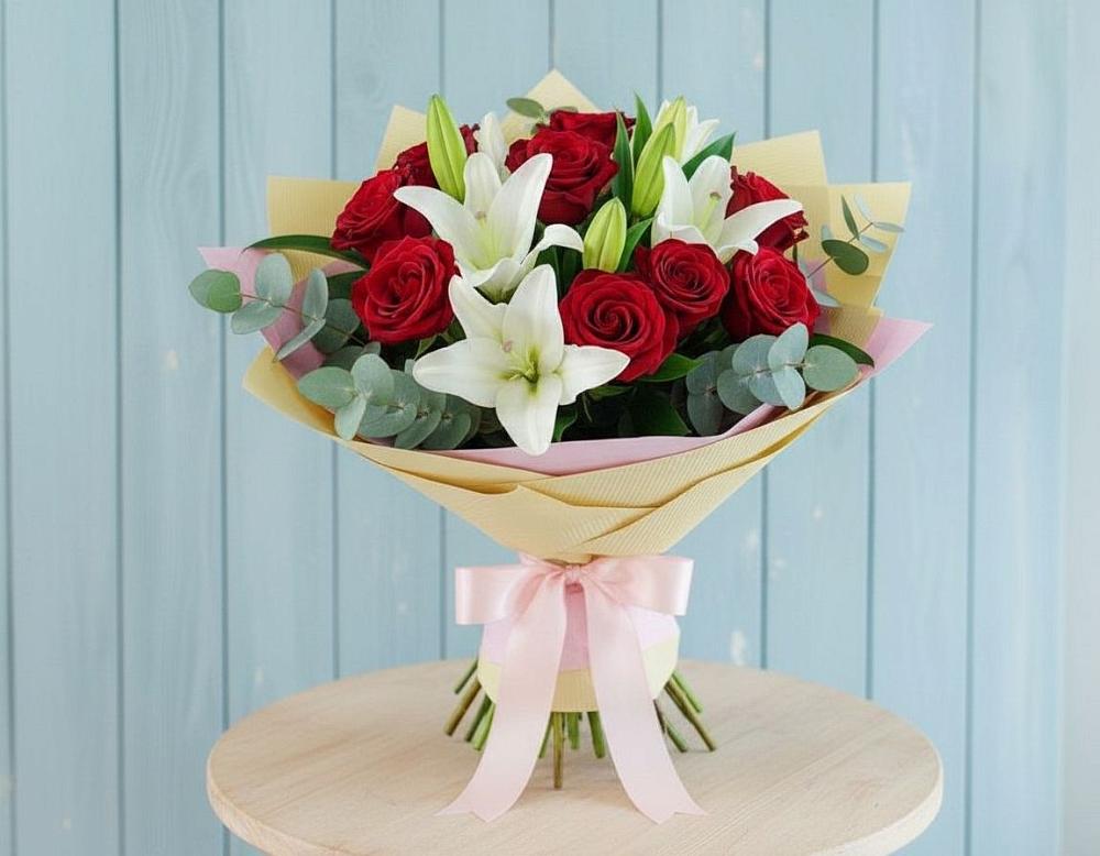 Букет цветов из: Лилии и Розы в Вырубово